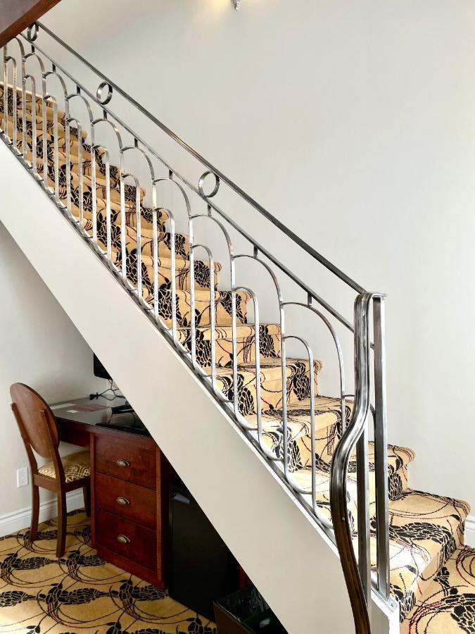 Hotel Manoir D'Auteuil Quebec City Bagian luar foto