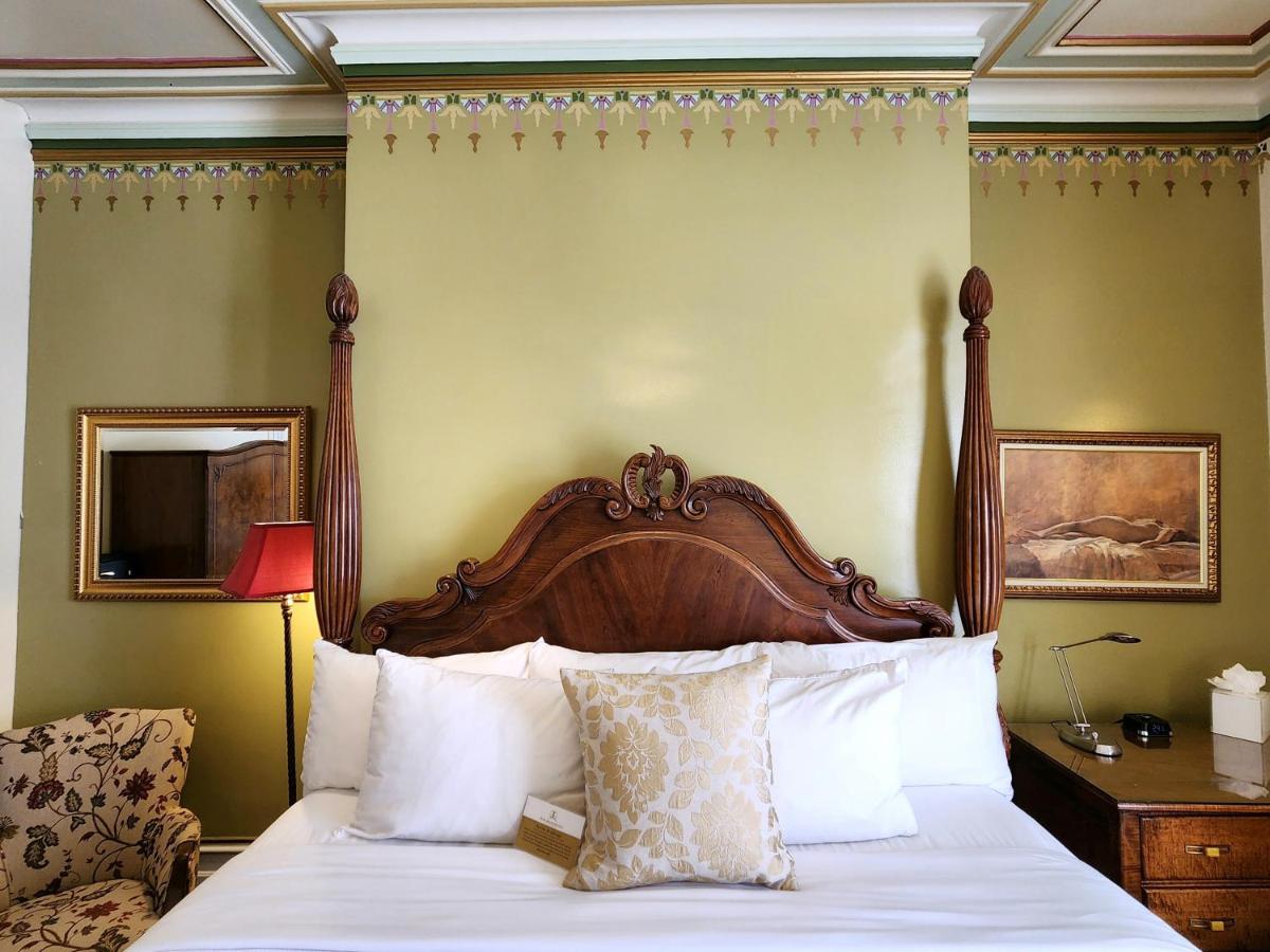 Hotel Manoir D'Auteuil Quebec City Bagian luar foto