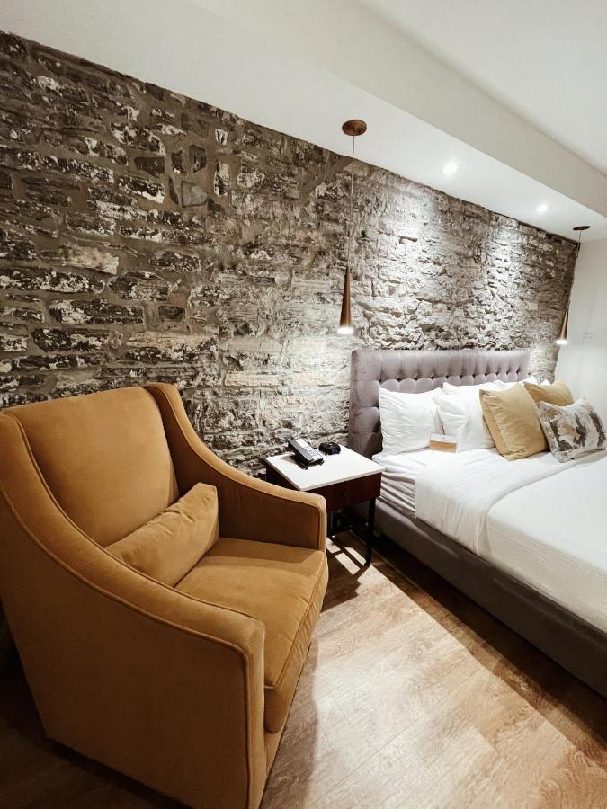 Hotel Manoir D'Auteuil Quebec City Bagian luar foto