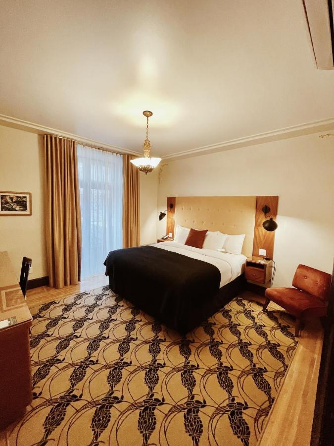 Hotel Manoir D'Auteuil Quebec City Bagian luar foto
