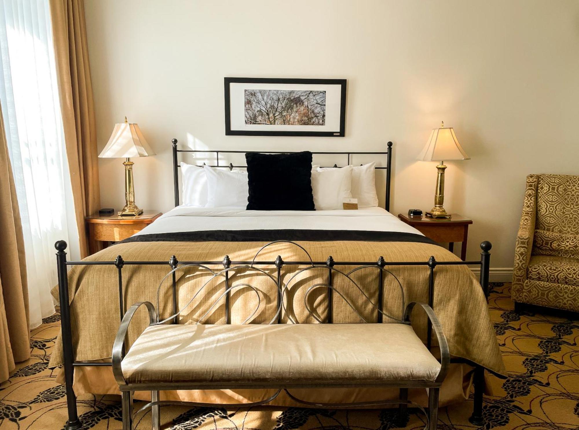Hotel Manoir D'Auteuil Quebec City Bagian luar foto