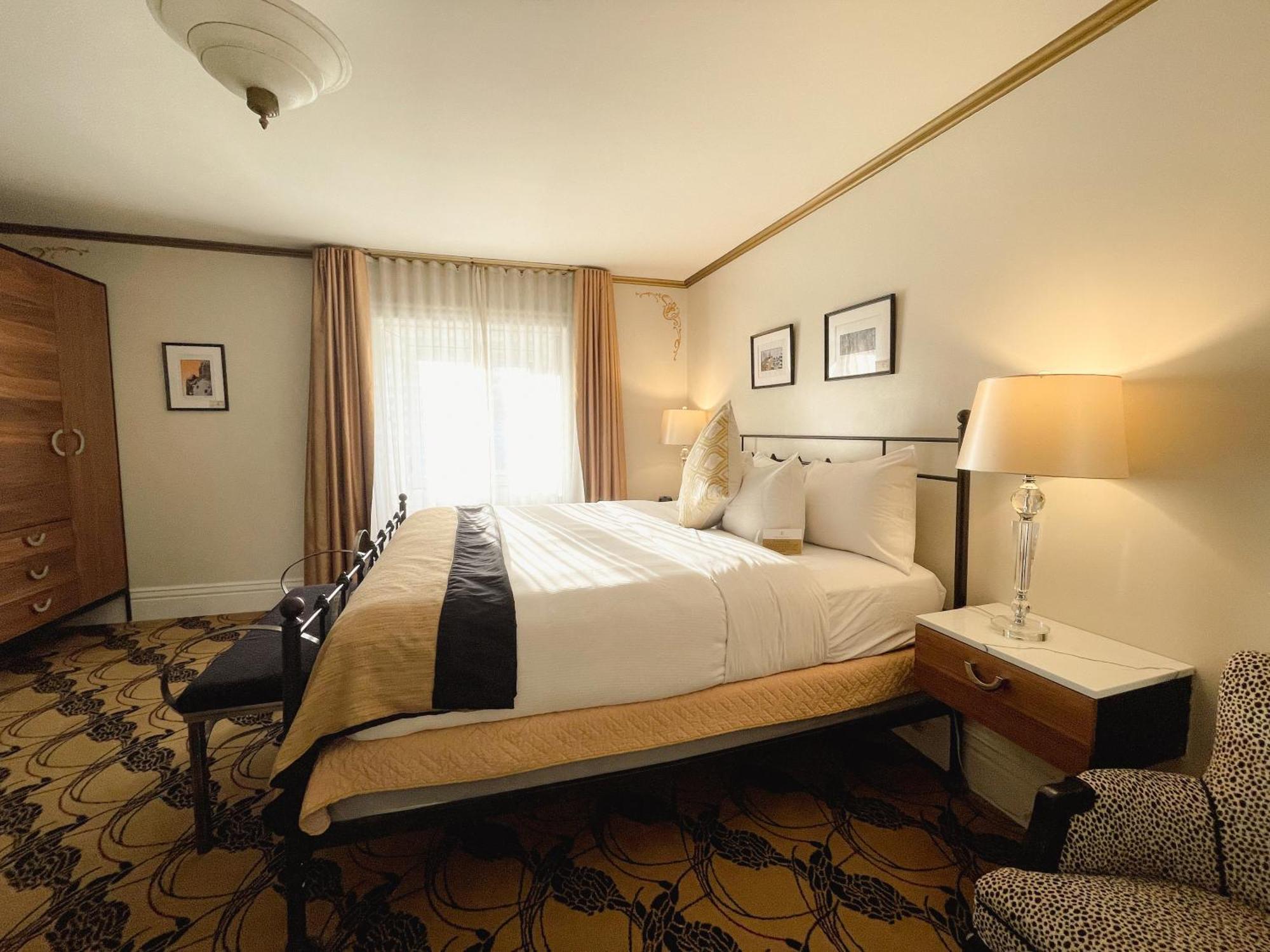 Hotel Manoir D'Auteuil Quebec City Bagian luar foto